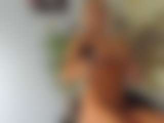 BlueEyesDesire's Live Sex Cam Show
