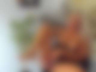 BlueEyesDesire's Live Sex Cam Show
