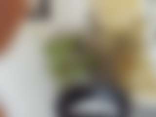BlueEyesDesire's Live Sex Cam Show