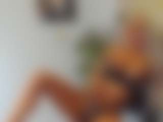 BlueEyesDesire's Live Sex Cam Show