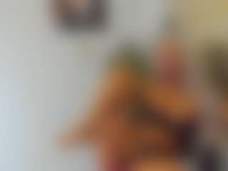 BlueEyesDesire's Live Sex Cam Show