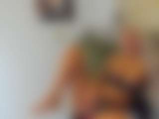 BlueEyesDesire's Live Sex Cam Show