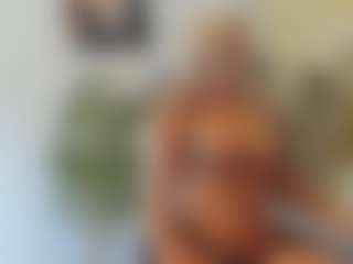 Live cam show with BlueEyesDesire - White Mature on StripNow | united states