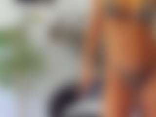 BlueEyesDesire's Live Sex Cam Show
