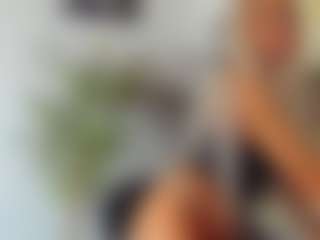 BlueEyesDesire's Live Sex Cam Show