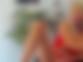 BlueEyesDesire's Live Sex Cam Show
