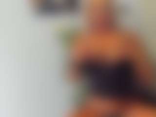 BlueEyesDesire's Live Sex Cam Show