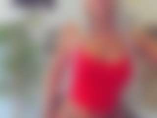 Live cam show with BlueEyesDesire - Squirt Mature on boobsie.com