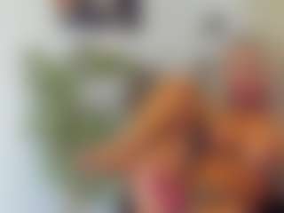 Live cam show with BlueEyesDesire - Blue Eyes on CamClone