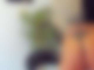 BlueEyesDesire's Live Sex Cam Show