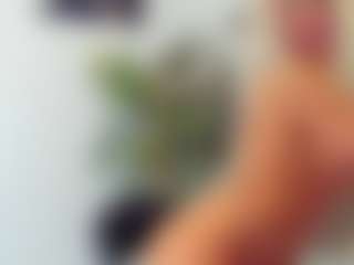BlueEyesDesire's Live Sex Cam Show