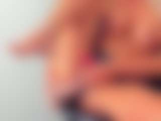 BlueEyesDesire's Live Sex Cam Show