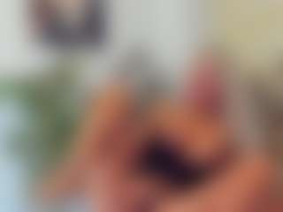 Live cam show with BlueEyesDesire - White Mature on Hubzter Live | united states