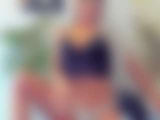 BlueEyesDesire's Live Sex Cam Show