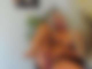 BlueEyesDesire's Live Sex Cam Show