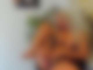 BlueEyesDesire's Live Sex Cam Show