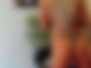 BlueEyesDesire's Live Sex Cam Show