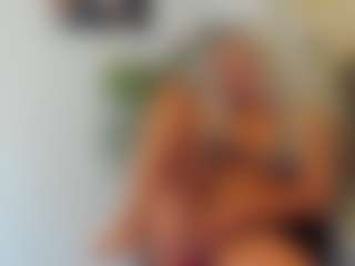 Show live cam dengan BlueEyesDesire - Mature di Camsoda