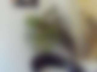 Live cam show with BlueEyesDesire - Erotic Dance on liverealitysex.com