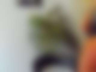 BlueEyesDesire's Live Sex Cam Show