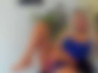 BlueEyesDesire's Live Sex Cam Show