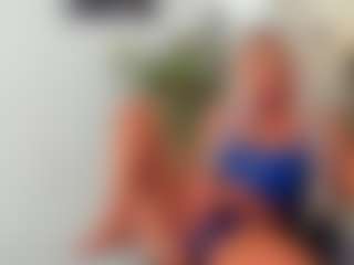 BlueEyesDesire's Live Sex Cam Show