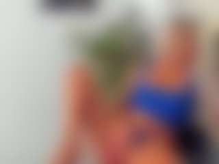 BlueEyesDesire's Live Sex Cam Show