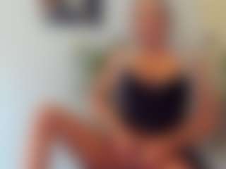 Show de cam sexual en vivo de BlueEyesDesire