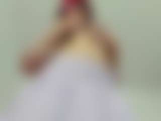 Live cam show with Vernice - Average on Mixed Magazine Live