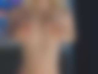 Live cam show with EileenMacmullan - Average on SpankPalCams