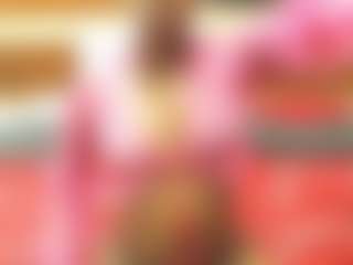 Live cam show with GorgeousCoco - Flashing on sexytreat.net