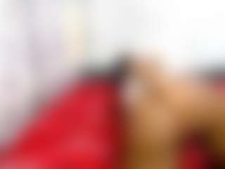 Live cam show with GorgeousCoco - Bedroom on StripNow