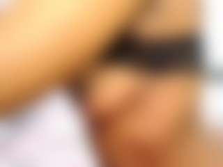 Live cam show with GorgeousCoco - BBW on madthumbs