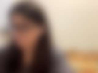 Live cam show with HarperChopra - Body Massage on Camming Site