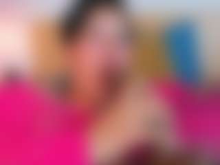 Live cam show with Laura-Torrees - Mature on TastyBlacksLive