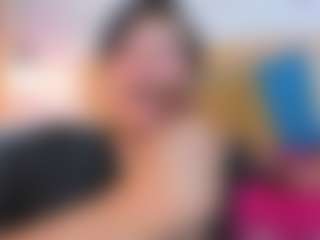 Live cam show with Laura-Torrees - Mature on hrnylive.com