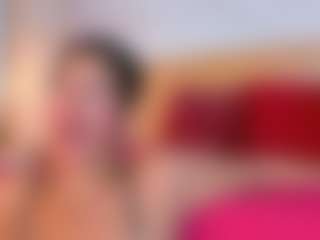 Live cam show with Laura-Torrees - Small Tits on camtv
