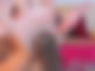 Laura-Torrees's Live Sex Cam Show