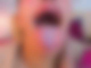 Laura-Torrees's Live Sex Cam Show