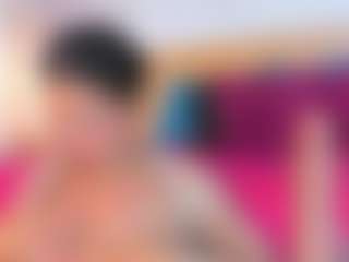 Live cam show with Laura-Torrees - Mature on parknlotfishbdy