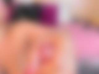 Laura-Torrees's Live Sex Cam Show