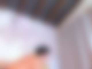 Laura-Torrees's Live Sex Cam Show