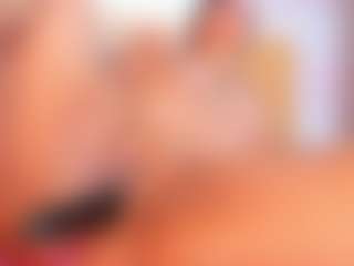 Live cam show with Laura-Torrees - BBW Small Tits on Camiplay Live