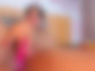 Live cam show with Laura-Torrees - Mature Toys on Camming Site