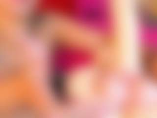 Laura-Torrees's Live Sex Cam Show