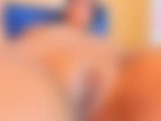 Live cam show with Laura-Torrees - BBW on slutload