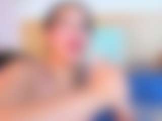 Live cam show with Laura-Torrees - BBW Mature on Uber Horny