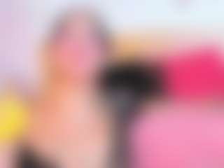 Live cam show with Laura-Torrees - Small Tits Mature on sexylivex.com