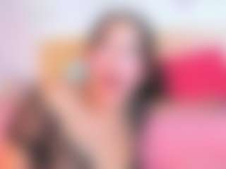 Live cam show with Laura-Torrees - BBW Mature on Camversity