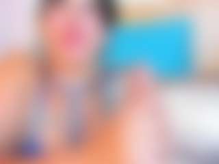 Laura-Torrees's Live Sex Cam Show